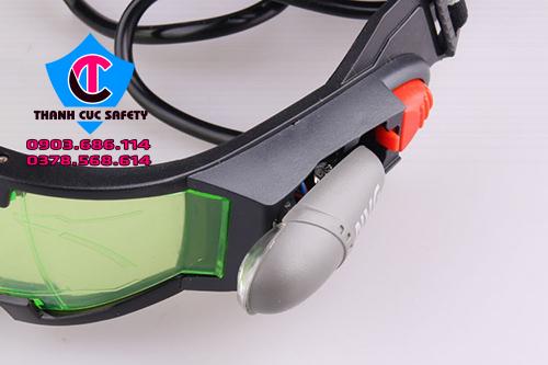 kính bảo hộ đa năng kết hợp đèn pin kính bảo hộ đa năng kết hợp đèn pin