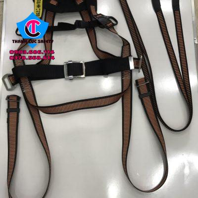 DÂY AN TOÀN TOÀN THÂN 2 MÓC SẮT CÓ GIẢM XÓC HP-TA010 DÂY AN TOÀN TOÀN THÂN 2 MÓC SẮT CÓ GIẢM XÓC HP-TA010